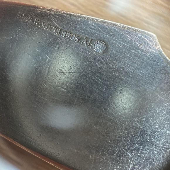 1847 Rogers Bros 1878 | Lorne | Silver Plate Twisted Master‎ Butter Knife - Picture 7 of 8